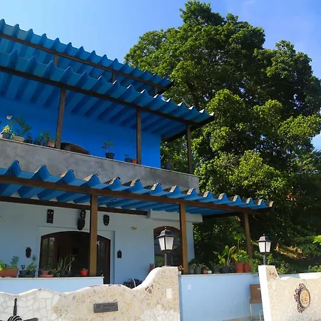 Blue Hill Guest House